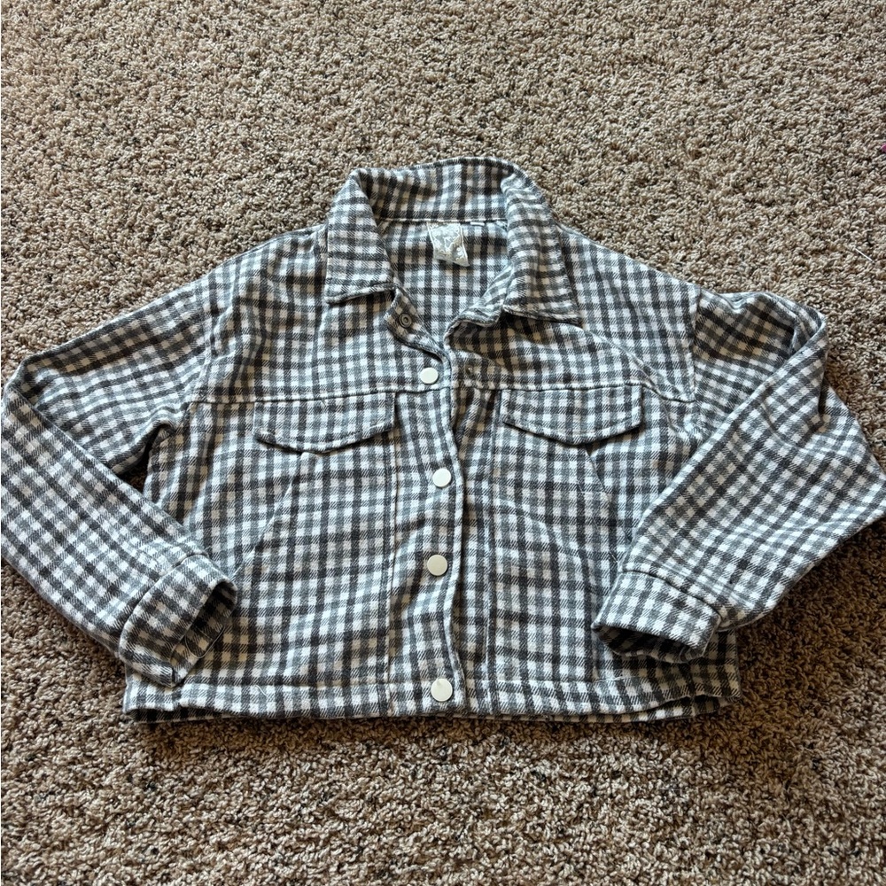 Sadie & Sage Gray Plaid Jacket